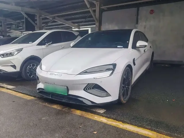 BYD Seal 2023 Champion Edition 550km Premium