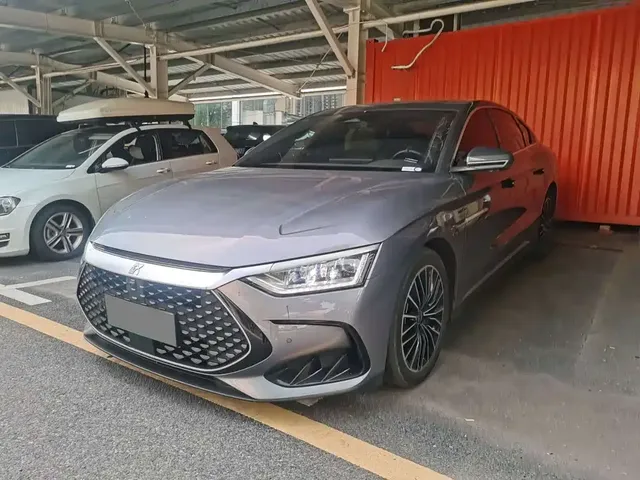BYD Han 2022 DM-i 121KM Prestige