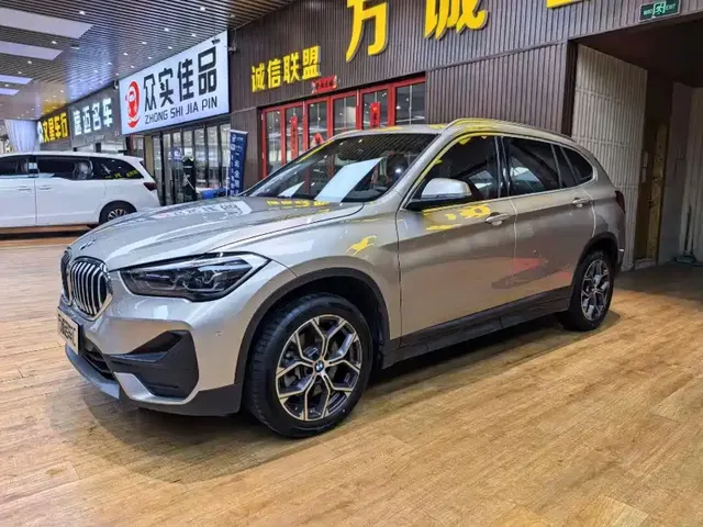 BMW X1 2021 sDrive25Li Leading