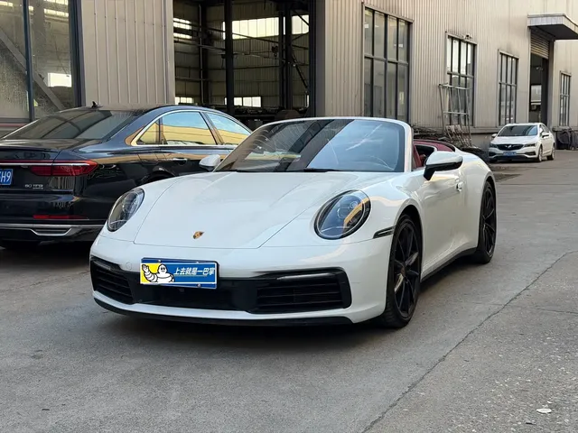 Porsche 911 2022 Carrera Cabriolet 3.0T