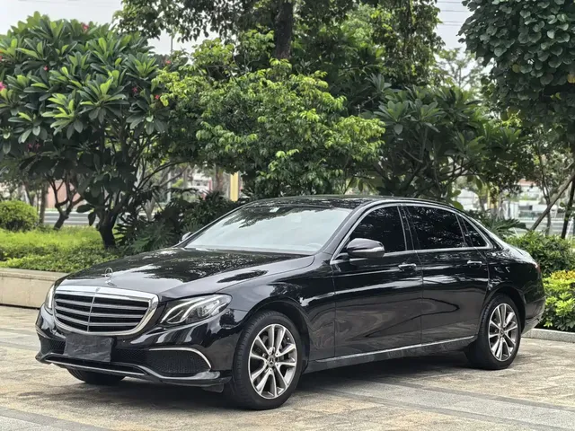 Mercedes-Benz E-Class 2019 E 200 L