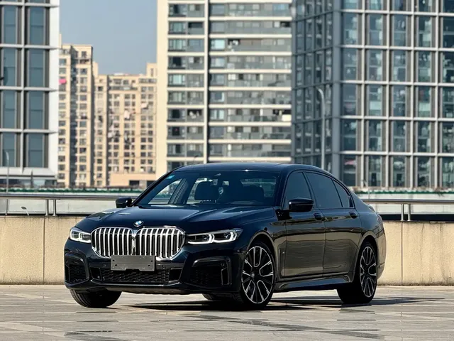 BMW 7 Series 2019 740Li Exclusive M Sport Package