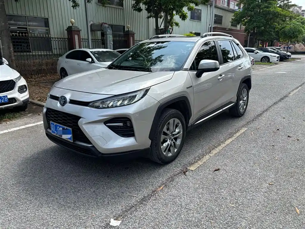 Toyota Wildlander 2022 Hybrid 2.5L E-CVT FWD Luxury Edition