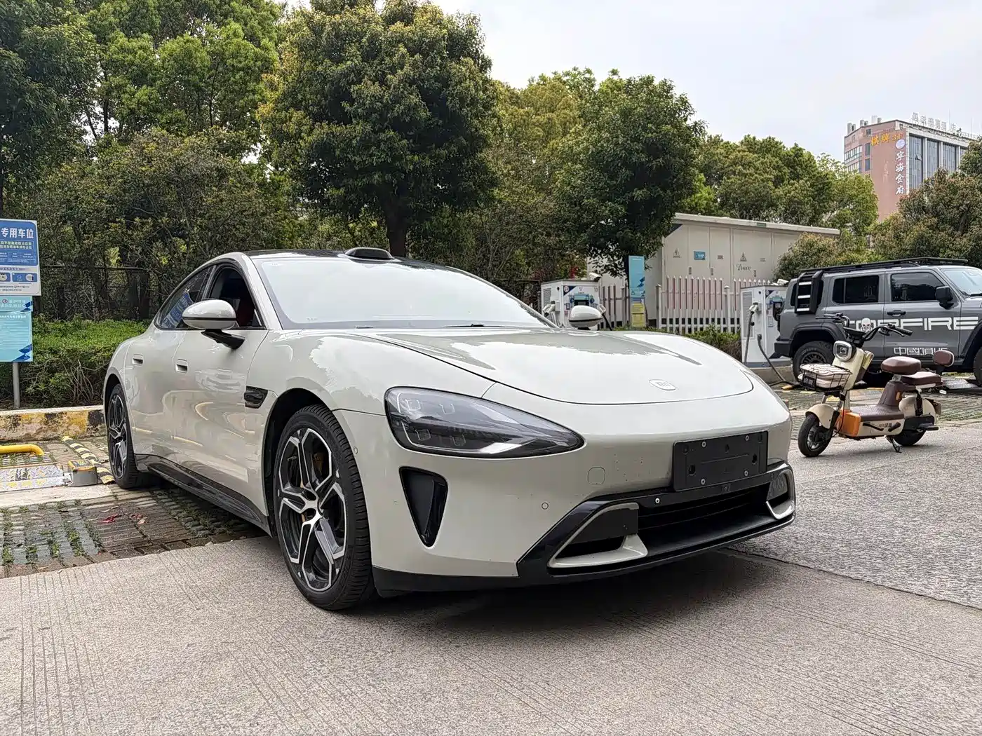 Xiaomi Auto Xiaomi SU7 2024 RWD Ultra Long Range Advanced Smart Driving Pro Edition