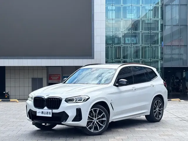 BMW X3 2022 xDrive30i Leading M Night Package