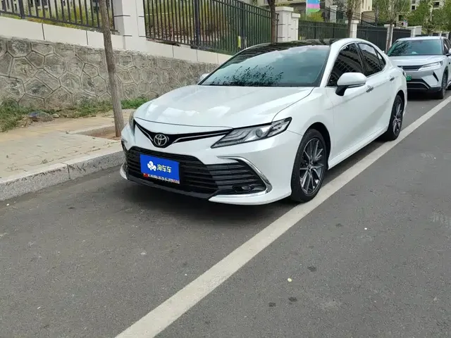 Toyota Camry 2021 2.5G Luxury Edition