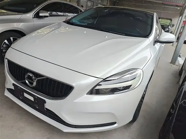 Volvo V40 2019 T3 Momentum
