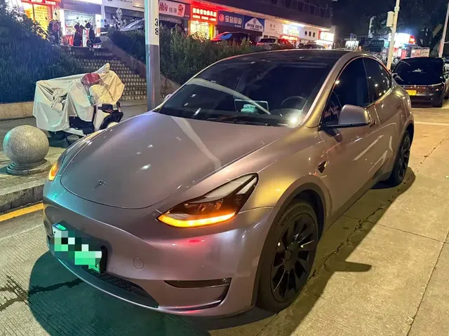 Tesla Model Y 2022 Facelift Long Range All-Wheel Drive Version