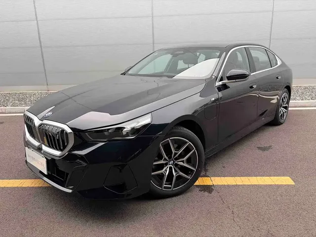 BMW i5 2024 eDrive 35L M Sport Package