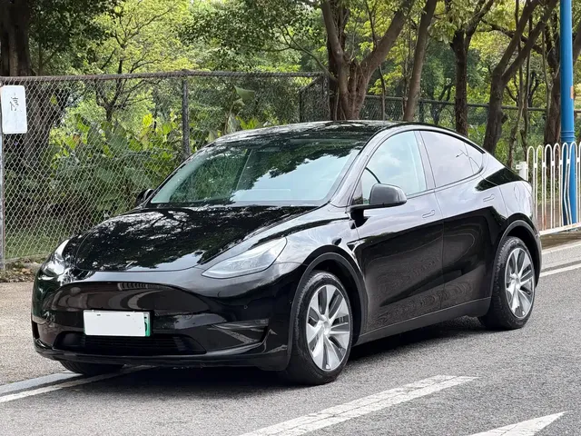 Tesla Model Y 2021 Model Long Range AWD