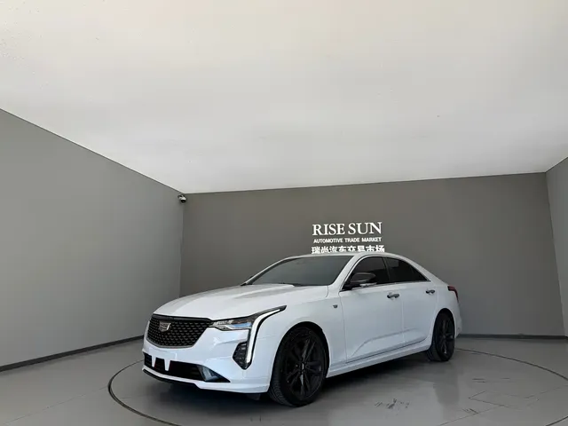 Cadillac CT4 2023 28T Luxury Model