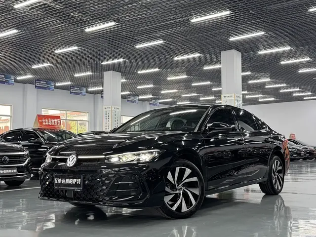 Volkswagen Passat 2026 Pro 380TSI Starlight Dragon Fortune Edition