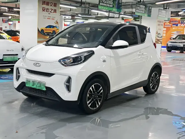 QQ New Energy Little Ant 2022 Sweet Pink Edition Half Sugar Version LFP Lithium 30kW 301km