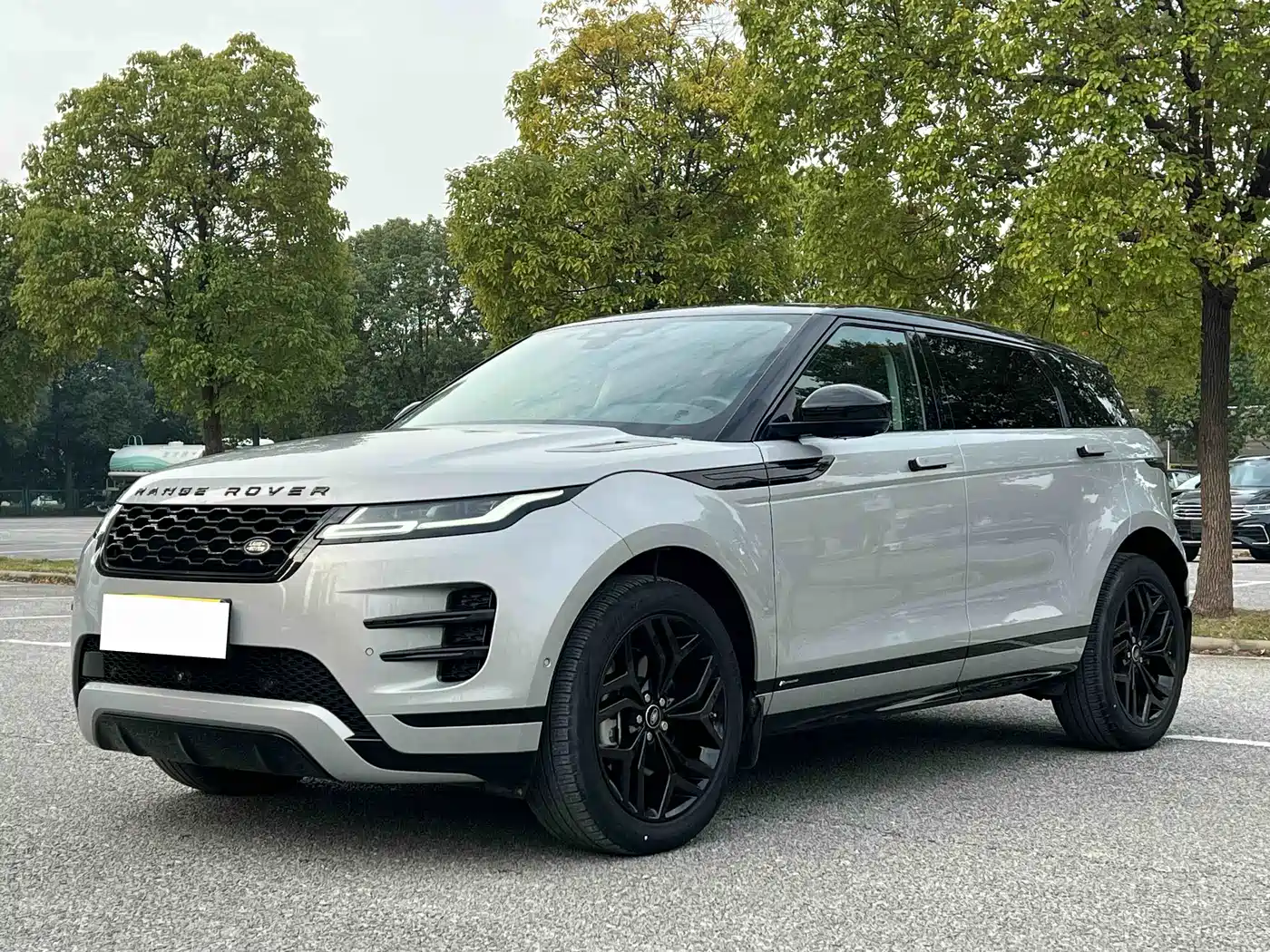 Land Rover Range Rover Evoque 2022 Range Rover Evoque L 249PS R-Dynamic Luxury Edition
