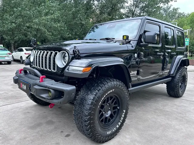 Jeep Wrangler 2024 Model 2.0T Sahara Four-Door Version