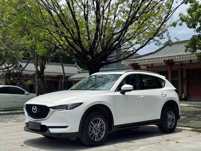 Mazda CX-5 2020 Facelift 2.0L Automatic 2WD Premium Smart