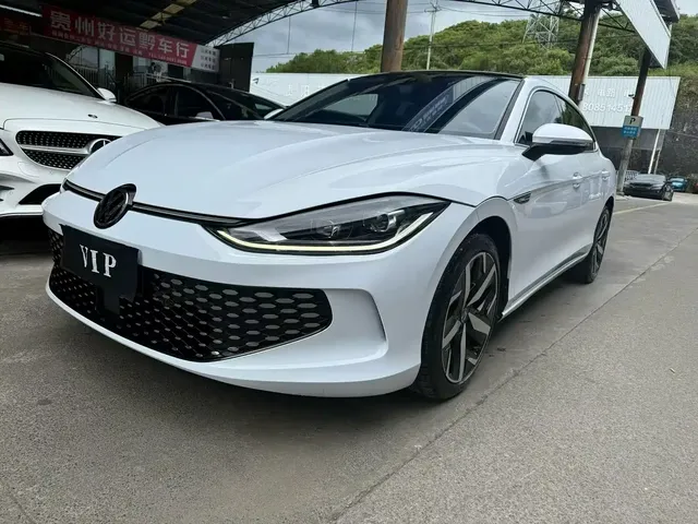 Volkswagen Lamando 2022 Lamando L 280TSI DSG Sporty Edition