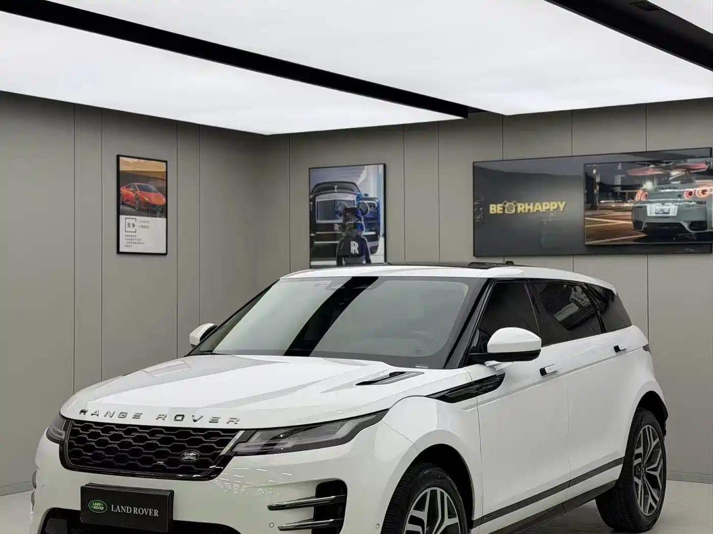 Land Rover Range Rover Evoque 2022 Range Rover Evoque L 249PS R-Dynamic Luxury Edition