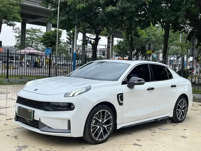 Lynk & Co 03 New Energy 2021 1.5T PHEV Pro