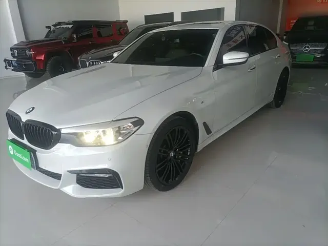 BMW 5 Series 2018 525Li M Sport Package