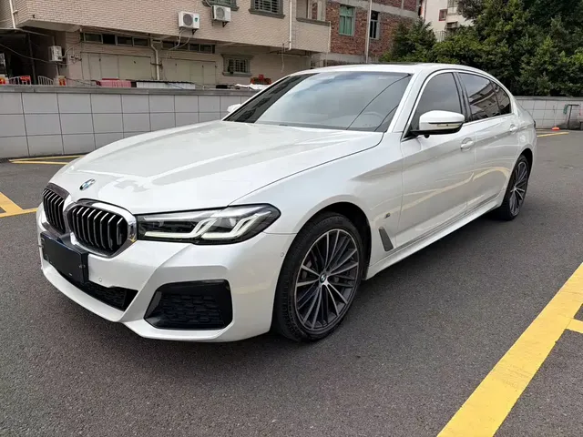 BMW 5 Series 2022 Facelift 530Li Premium Luxury Package