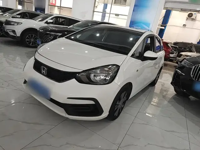 Honda Fit 2022 1.5L CVT Trend Sunroof Edition