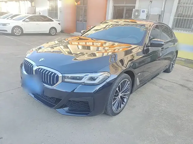BMW 5 Series 2023 530Li Leading M Sport Package