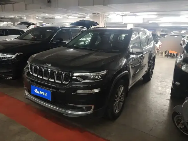 Jeep Grand Commander 2018 2.0T AWD Premium Navigation Edition (China V)