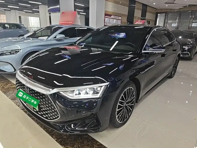 BYD Han 2024 DM-i Glory Edition 121KM Honor
