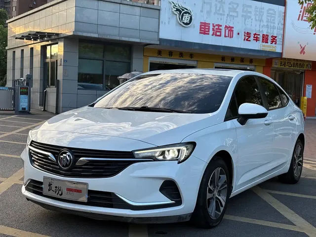Buick Verano 2020 20T CVT Leading