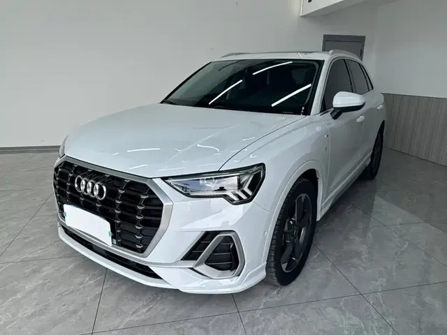 Audi Q3 2022 35 TFSI Fashion Dynamic