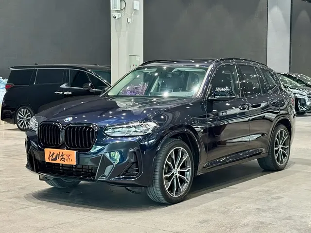 BMW X3 2022 xDrive30i Leading M Night Package