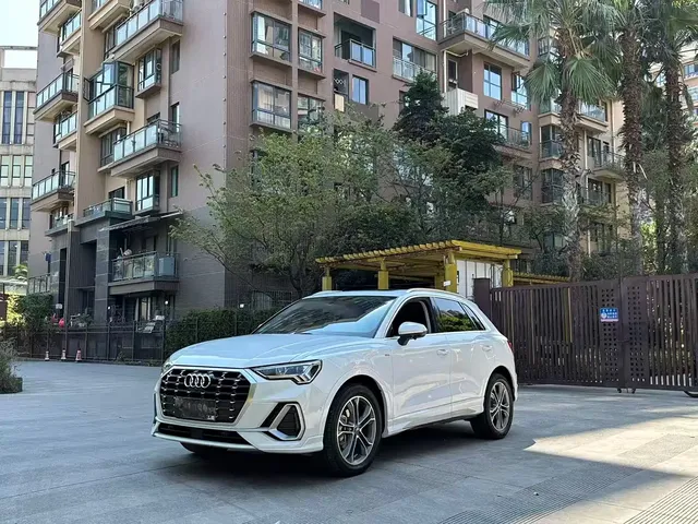 Audi Q3 2022 40 TFSI Fashion Dynamic