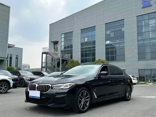 BMW 5 Series 2022 Facelift 525Li M Sport Package