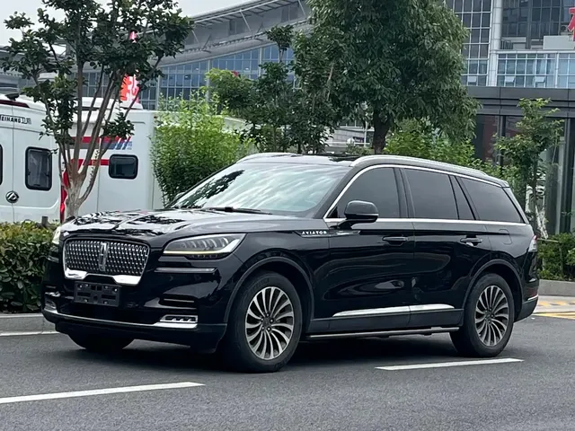 Lincoln Aviator 2021 3.0T V6 4WD Elegance Edition