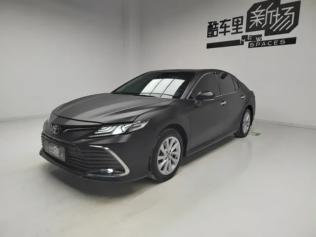 Toyota Camry 2021 2.0G Luxury Edition