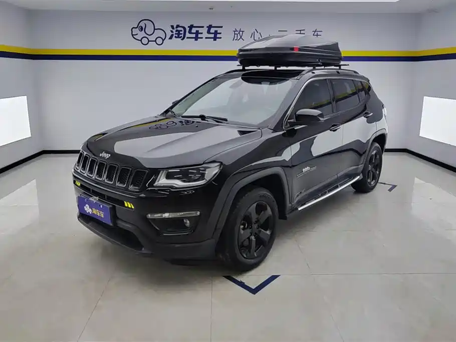 Jeep Compass 2019 220T Automatic Family AWD