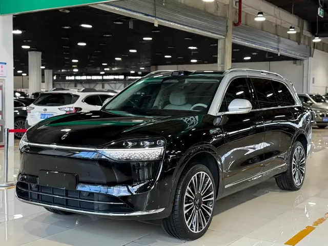 AITO Wenjie AITO M9 2025 Extended Range Ultra 52kWh 6-Seater