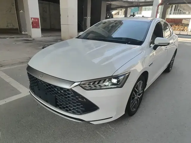 BYD Qin PLUS 2024 Glory Edition DM-i 120KM Premium