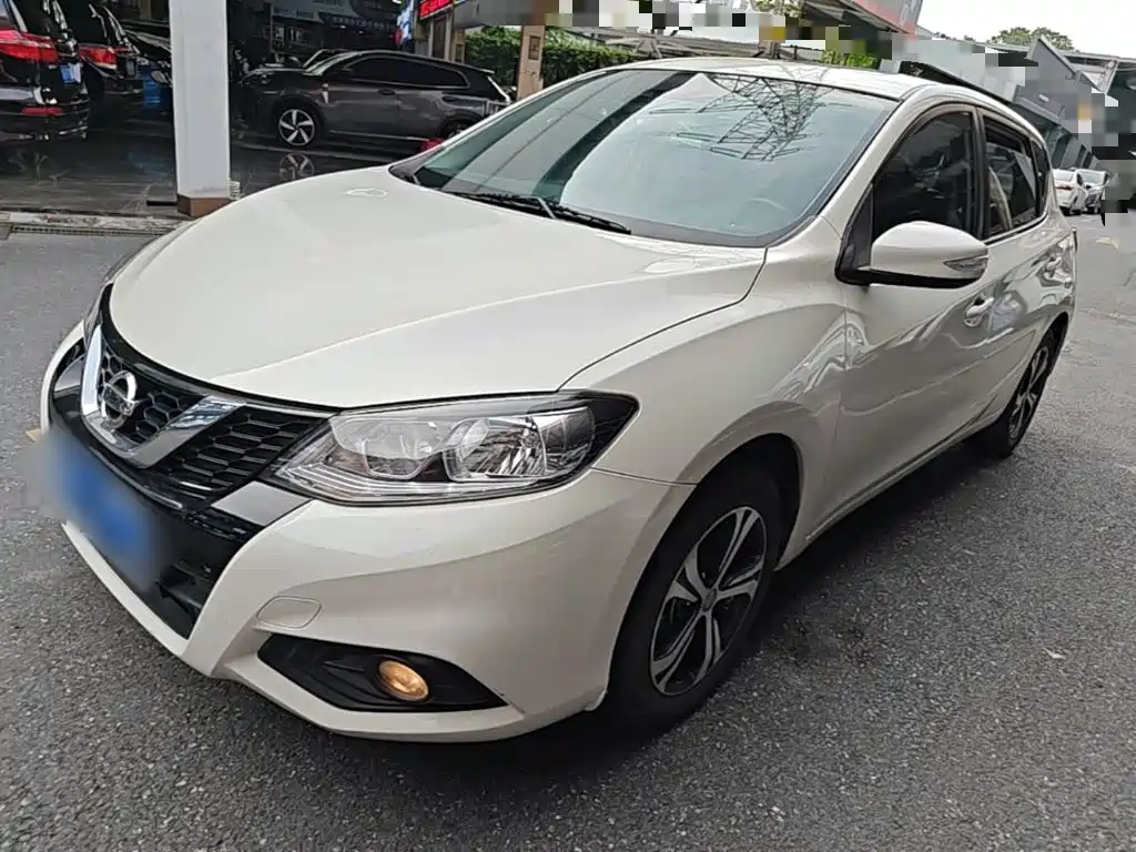 Nissan Tiida 2020 1.6L CVT Smart Edition