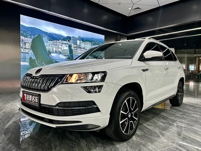 Škoda Karoq 2024 TSI280 Premium Edition