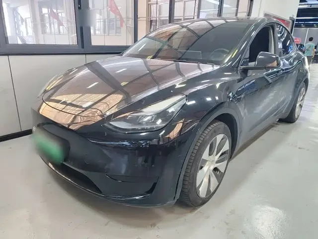 Tesla Model Y 2022 Facelift Rear-Wheel Drive Version