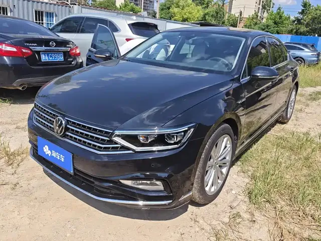 Volkswagen Magotan 2023 Model 2 Million Commemorative Edition 330TSI DSG Luxury