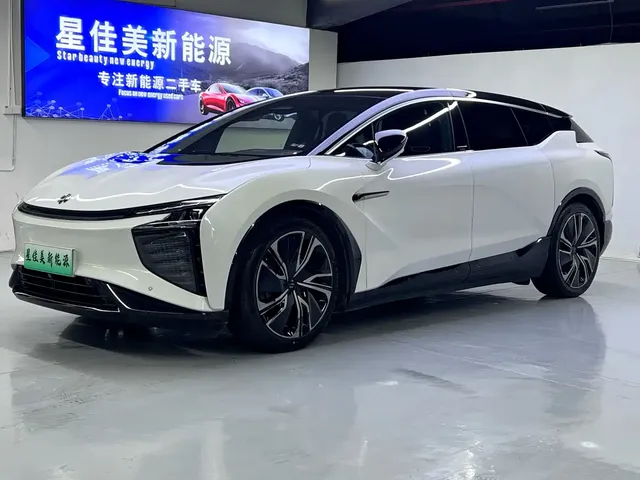 HiPhi X 2021 Luxury Edition 6-Seater