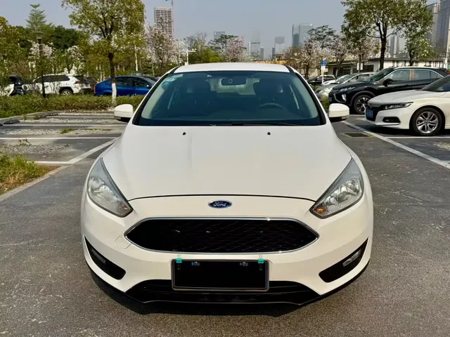 Ford Focus 2017 Hatchback 1.6L Auto Comfort Smart Edition