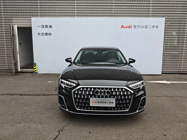 Audi A8 2024 Model A8L 50 TFSI quattro Premium Selection
