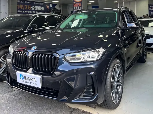 BMW X3 2023 xDrive30i Leading M Night Package