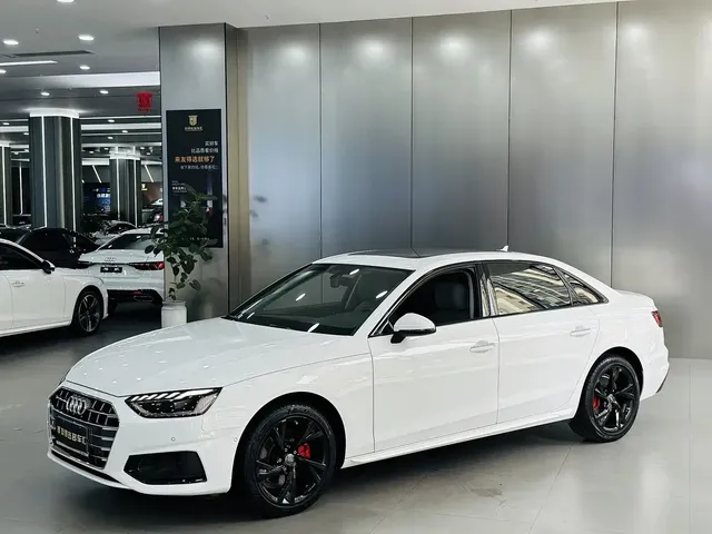 Audi A4L 2020 40 TFSI Luxury Elegance