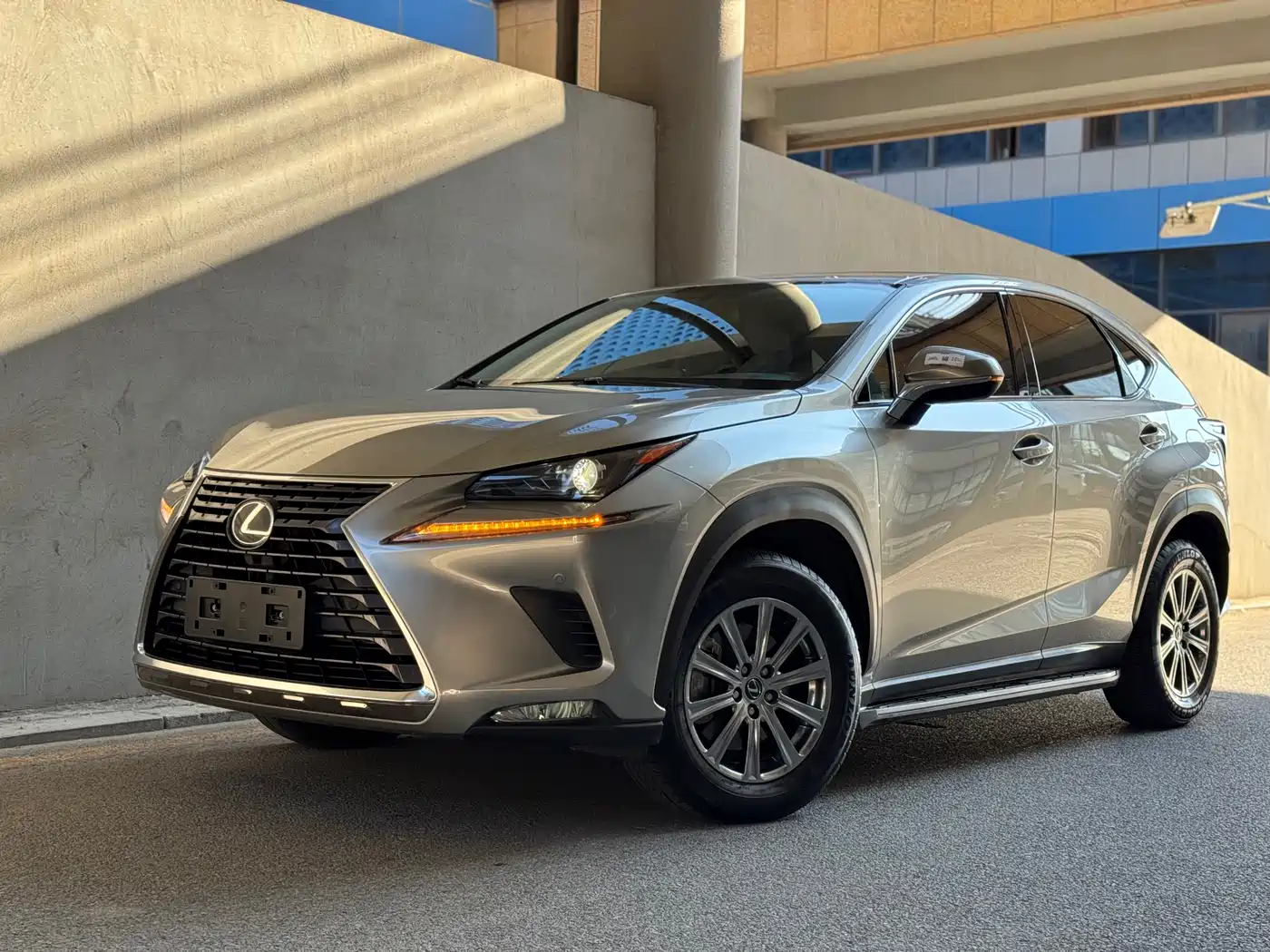 Lexus NX 2020 200 FWD Sharp Edition China VI