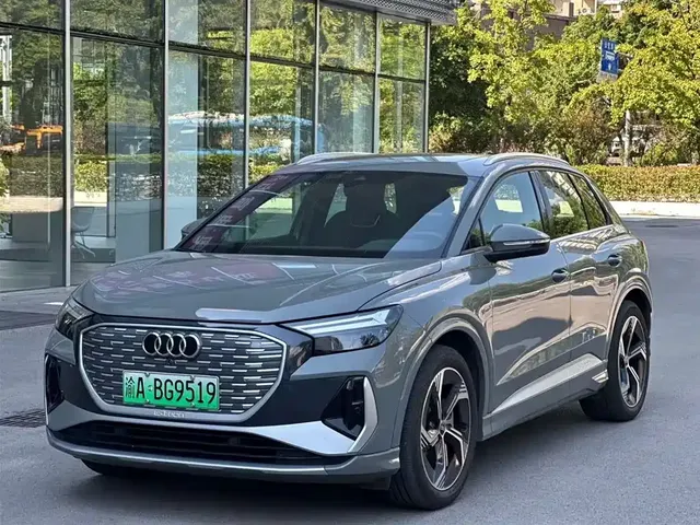 Audi Q4 e-tron 2024 40 e-tron Creation Edition